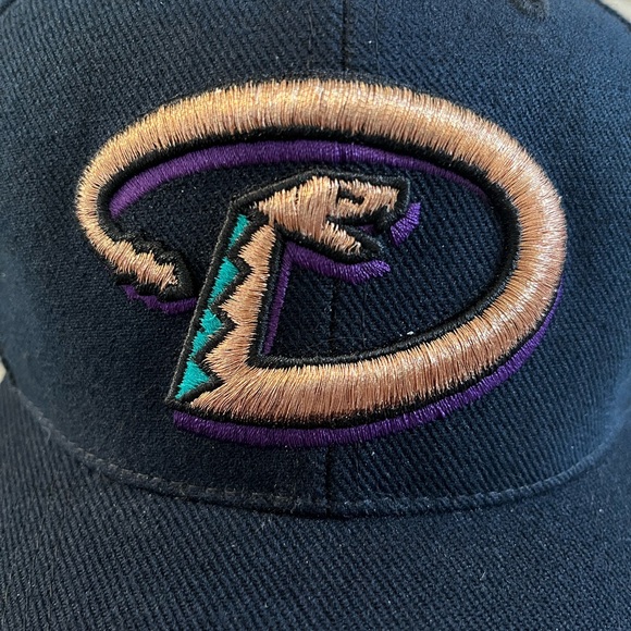 Arizona DiamondBacks 🐍 - Picture 2 of 4